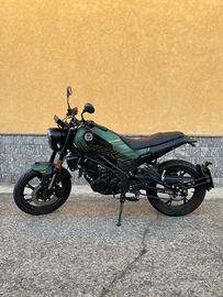 Moto Benelli 125