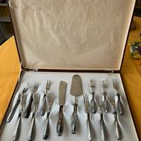 Servizio di posate da dolce in argento