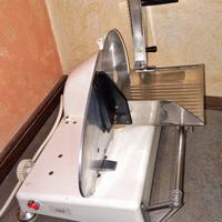 Affettatrice Quick Mill.