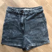 Pantaloncini grigi elasticizzati Brandy Melville