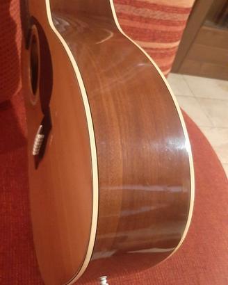chitarra yamaha