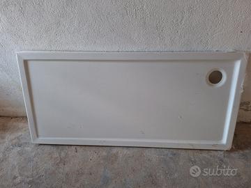 Piatto doccia in resina 70 x 150 cm