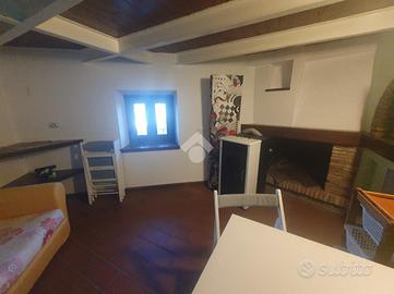 LOFT A BOVILLE ERNICA
