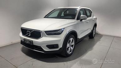 VOLVO XC40 1.5 t3 Momentum Core 163cv auto my21