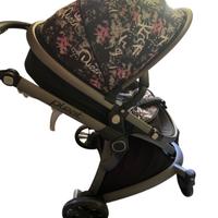 Passeggino leggero con ruote grandi