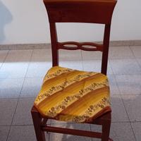 tavolo in legno con 6 sedie 
