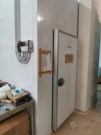 Cella frigo 22 m³ con impianto silenziato-Smontata