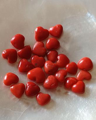 25 cuori in corallo naturale