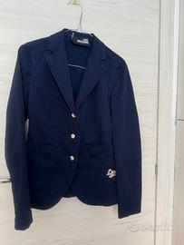 Moschino giacca blu con logo visibile sulla tasca