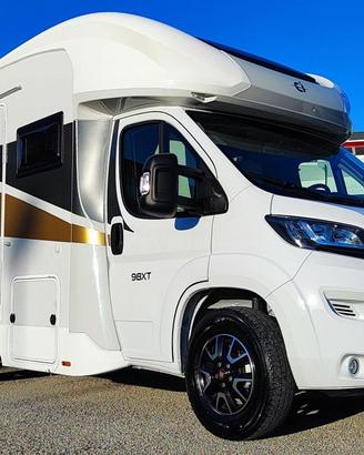 CI INTERNATIONAL RIVIERA 98 XT