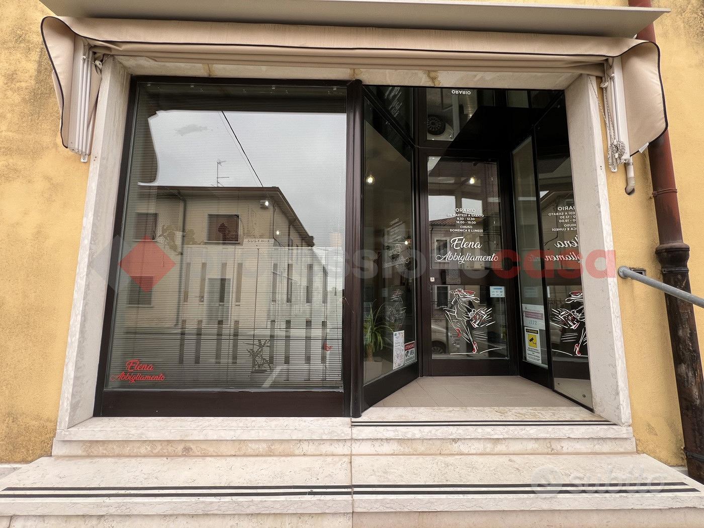 Negozio Isola Rizza [Cod. rif 3299836VCG] - Altro
