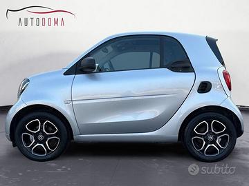 smart fortwo 70 1.0 Automatic Youngster