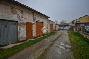 BOX A POGGIO RENATICO