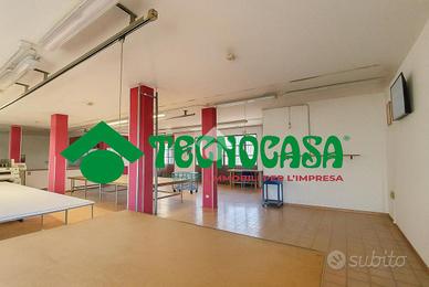 LABORATORIO A CAMPI BISENZIO