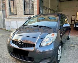 Toyota Yaris 1.3 5 porte Sol