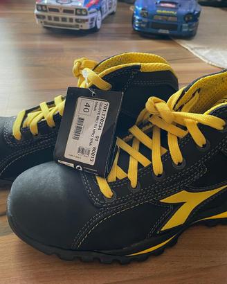 SCARPE ANTINFORTUNISTICE DIADORA