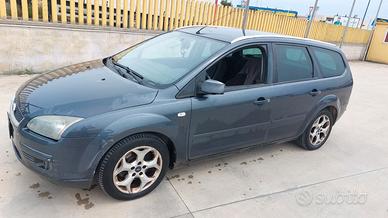 Ford Focus 1.6 tdci 90CV