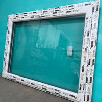 Finestro in pvc Rehau NUOVO