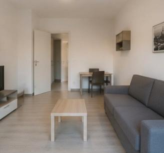 Trilocale-Firenze-Novoli-Con balcone