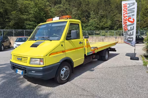 Carroattrezzi iveco 35-10