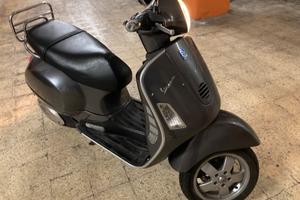 Vespa Piaggio 200 Granturismo