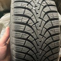 pmeumatici invernali Good Year per Renault Clio V