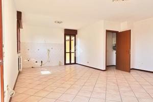 4 LOCALI A REGGIO NELL'EMILIA