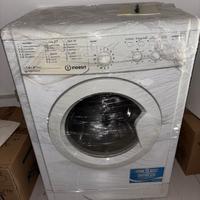 Lavatrice Indesit 6 kg A++