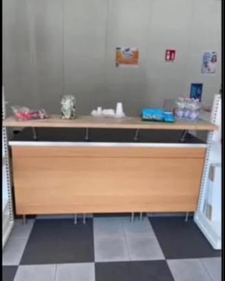 Bancone Ikea Completo con Cassetti E Sedia