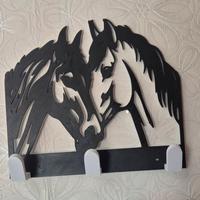 appendiabiti con cavalli 