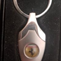 porta chiavi Ferrari. nuovo