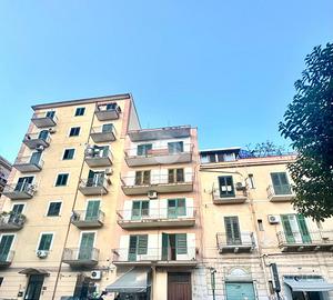 4 LOCALI A PALERMO