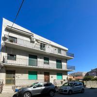 4 LOCALI A PACE DEL MELA