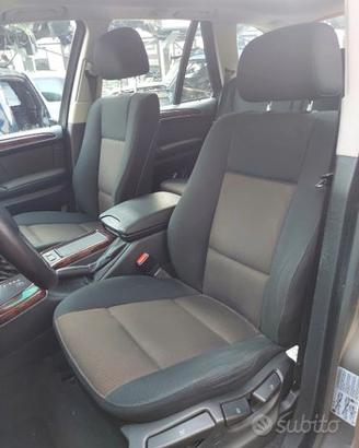 Sedili anteriori BMW X5 e53 3.0 diesel del 2004