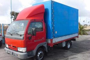 Cabstar 35.12 3.0 TDI cassone fisso centinato