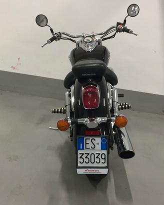 Moto Honda custom shadow  750