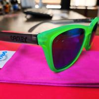 Occhiali da sole Oakley Frogskins 24-286 Polarizza