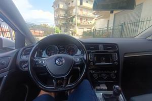 Volkswagen Golf 1.6 TDI 
