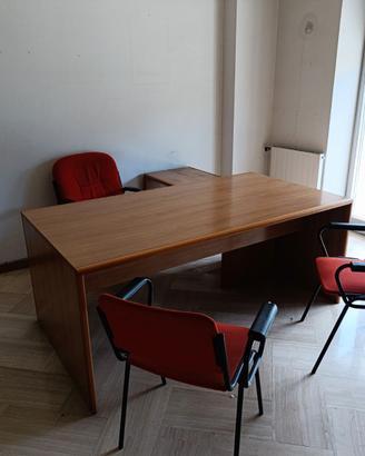 Set Ufficio Direzionale Completo: Scrivania 180x96