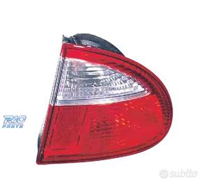 FANALE DESTRO ESTERNO PER SEAT LEON 99-05