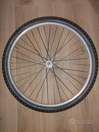 Ruota +copertone bici 26"