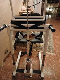 sollevatore idraulico per persone disabili