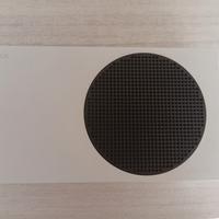 Xbox series s con 2 controller e battery pack