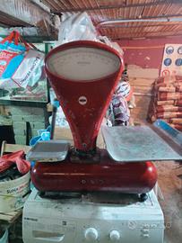 bilancia vintage Answer 