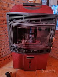 Stufa a pellet Palazzetti Ecofire funzionante 11Kv