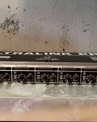 Behringer Ultralink Pro MX882