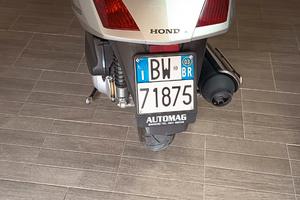 Honda Pantheon 125 4 tempi