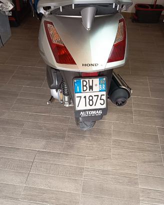 Honda Pantheon 125 4 tempi
