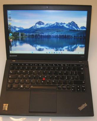 lenovo x240 i5 ssd pari al nuovo + 2 batterie