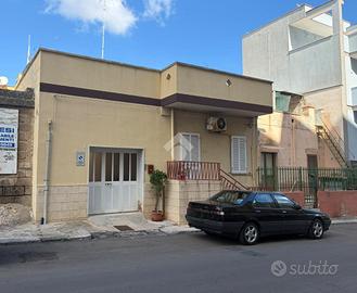 CASA INDIPENDENTE A BRINDISI